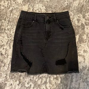 Wilde Fable Ripped Black Skirt